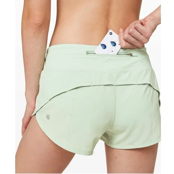 Lululemon Speed Up Short *2.5" in Mystic Mint Size 10 - Picture 1 of 16